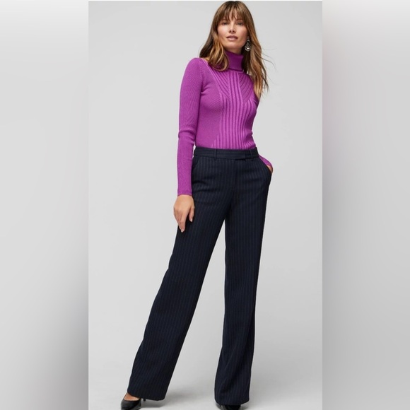 White House Black Market Navy with pink pinstripes Luna Pants - Picture 1 of 5